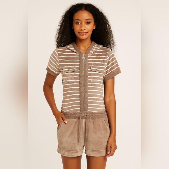 Y2K Vintage BCBG Max Azria Velour Neutral Zip Up Romper Size Large NWT - Picture 1 of 7